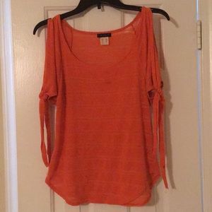 Venus Cold Shoulder Top